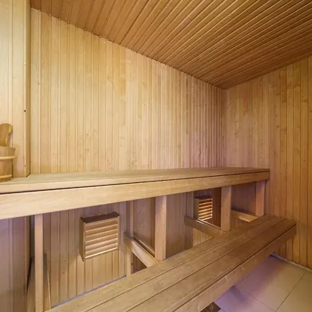 With A View And Sauna شقة فيلياندي