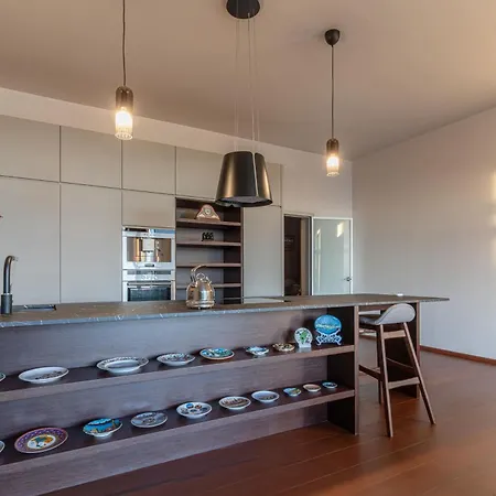 With A View And Sauna *